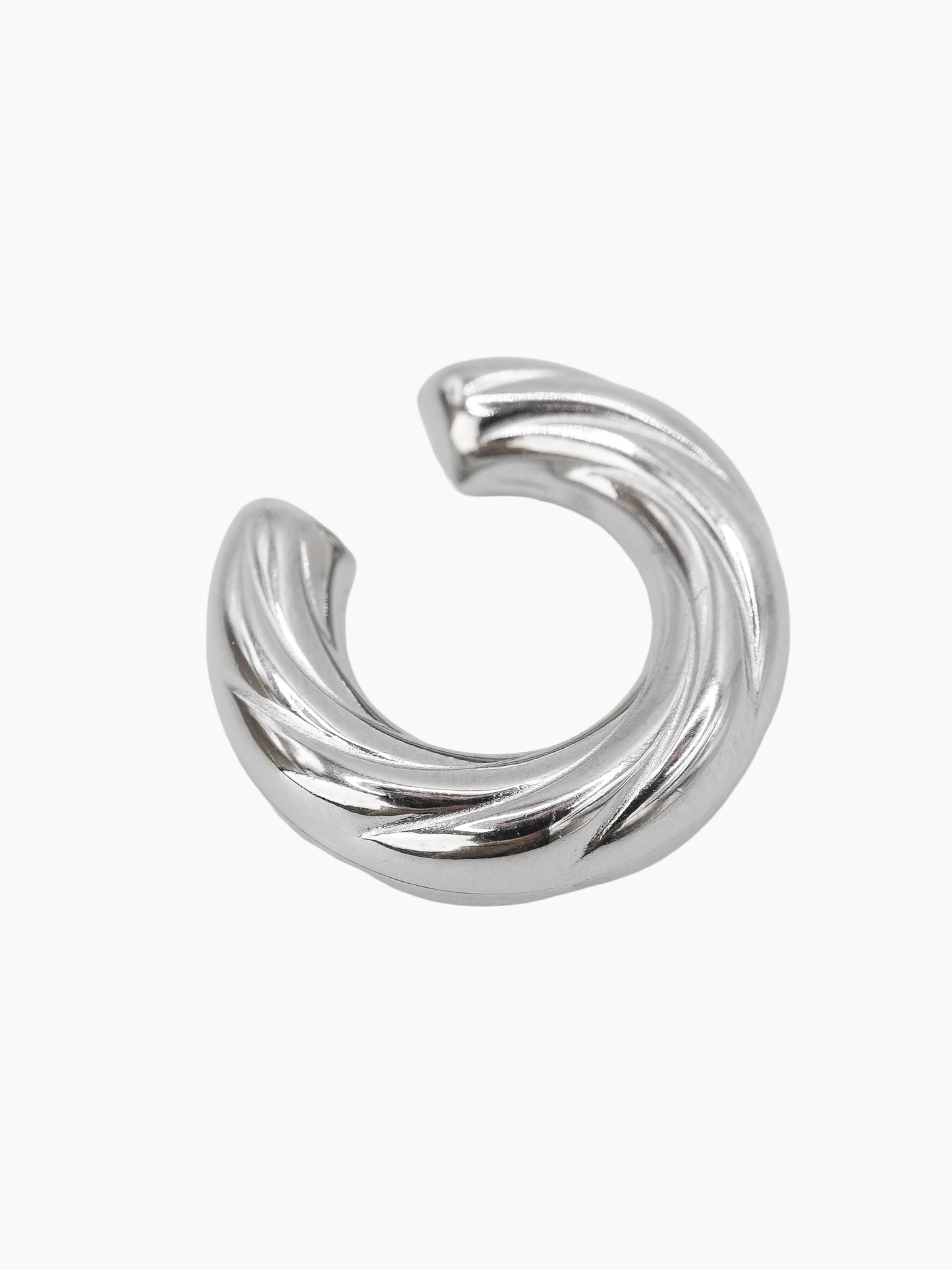 Ear Cuff Twist