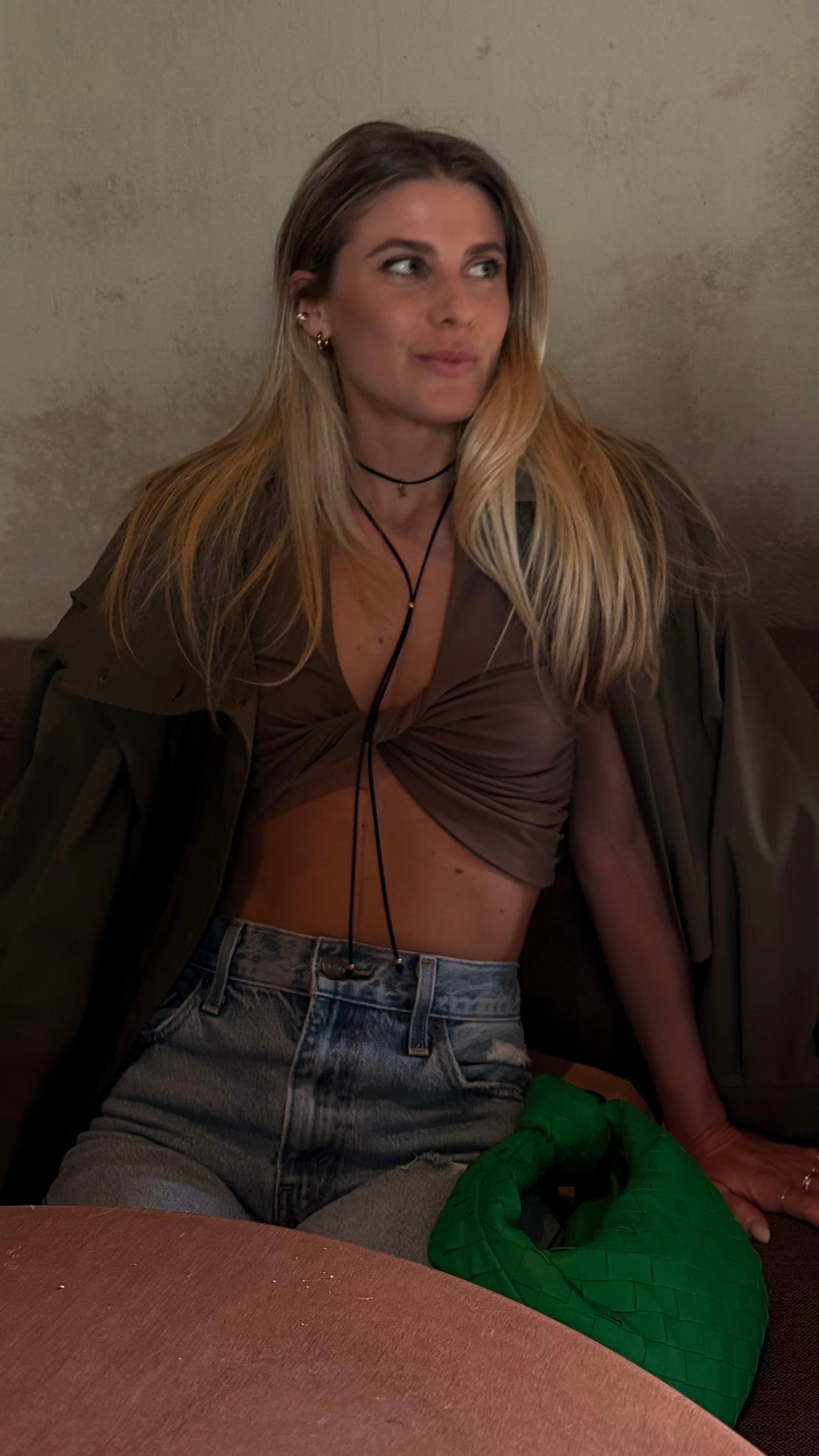 Choker nero con segno zodiacale